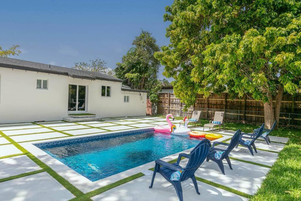 New Miami Home, Pool Near Airport And Beaches, King Bed Exterior photo